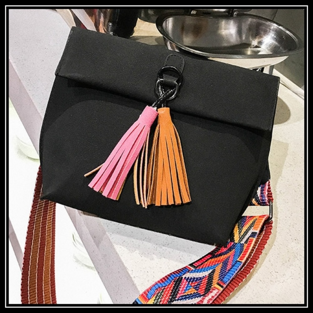 NEW FLORENCE Tassel Bag - Picture 4 of 8